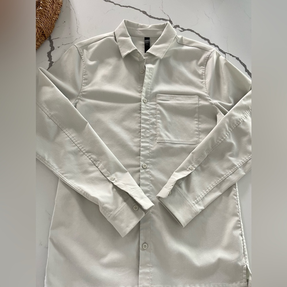 Lululemon Commission Long Sleeve Size Small